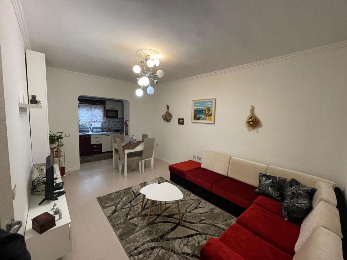 Saloon Apartment Tirana Exterior photo